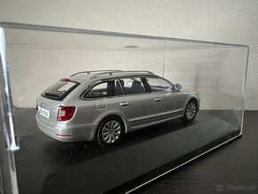 Skoda Superb Combi II 1:43 - 2