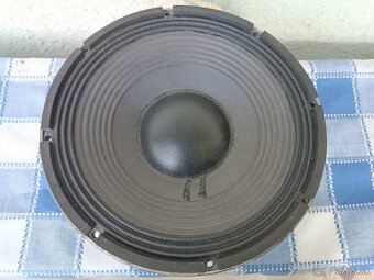 upravený JBL 2206h 12" 600w sub bass 8ohm - 2