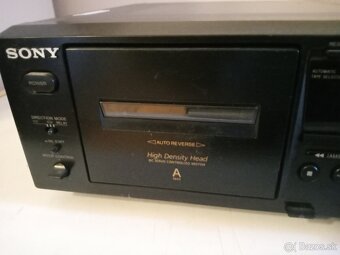 Soni tape deck. - 2