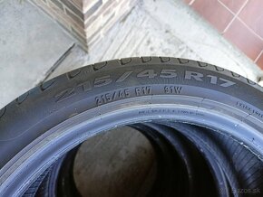 215/45 R17 Pirelli letné - 2