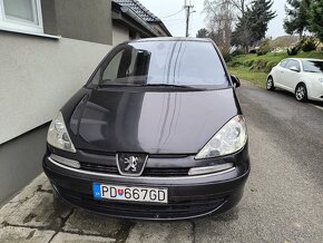 Peugeot 807 - 2