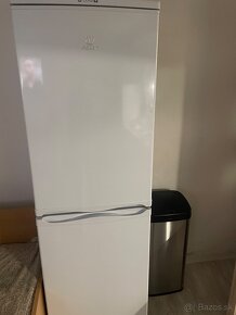 Indesit - 2