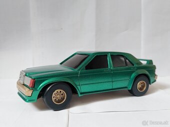 1:18 Mercedes-Benz 190E W201 - 2