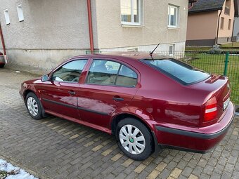 Škoda Octavia 1.8 20V SLX (1997) - 2