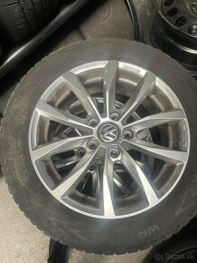 VW elektróny 5x112 so zimnými pneu Nokian 205/55/16 - 2