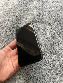 iPhone XR 128GB - 2