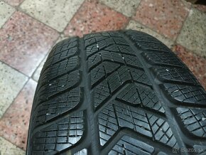 Zimné pneu Pirelli Scorpion Winter 215/65 R17 - 2