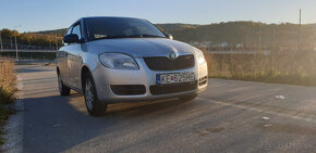 Skoda fabia 2 1.4 63Kw Benzín + LPG - 2