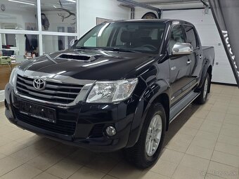 Toyota Hilux INVINCIBLE DC 3.0 I D-4D Sol A/T - 2