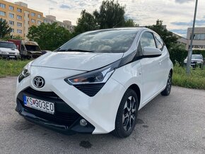 Toyota Aygo 1.0 VVT-i x-play - 2