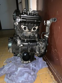 Motor na Kawasaki Ninja 300 - 2