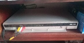 SONY RDR-HXD530 DVD Recorder 80GB HDD - 2