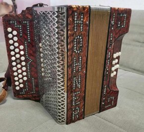 Kúpim heligonku Hohner - 2