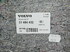 PREDAM ORIGINAL PODLAHU Z KUFRA VOLVO XC90 II 31 484 432 - 2