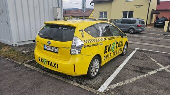 Toyota Prius Plus + LPG - 2