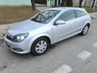 Opel astra gtc - 2