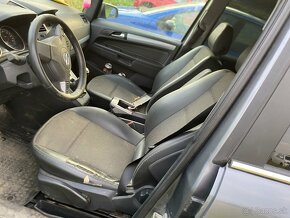 Opel zafira 1.9 tdi rozpredam na nahradne diely - 2