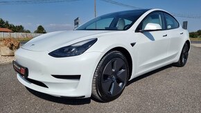 Tesla Model 3 Standard Range Plus 54kWh RWD  26.658 € - 2