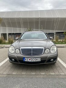 Mercedes E trieda T 220 CDI Elegance A/T - 2