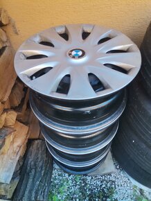 Plechové disky 5x120 R16 BMW + puklice originál BMW - 2