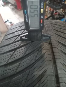 Michelin 235/55R17 zimné - 2