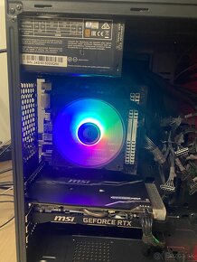 Ryzen 5 5600x / 2060 / 16GB RAM - 2