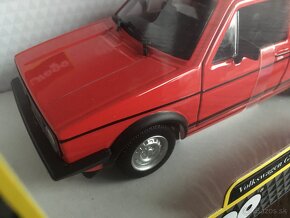 Bburago Volkswagen Golf MK1 GTI 1:24, Nový, zabalený - 2