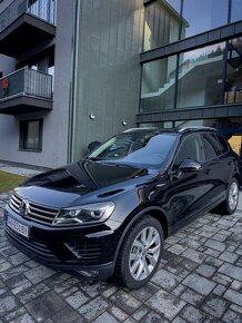 Volkswagen Touareg FACELIFT r.v 2015 3.0 TDi 4x4 - 2