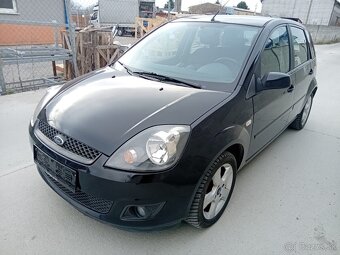 Ford Fiesta - 2