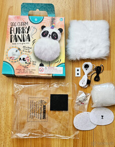 Furry Panda Bag Charm - DIY privesok na tasku - 2