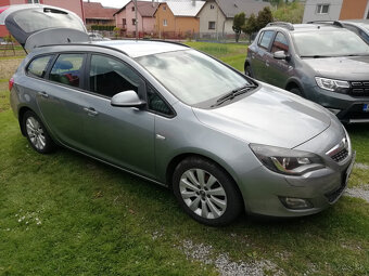 Opel Astra J Sports tourer 2.0 CDTI - 2