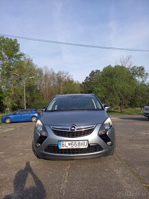 OPEL ZAFIRA 1.4i 16V AUTOMAT 7-miestne - 2