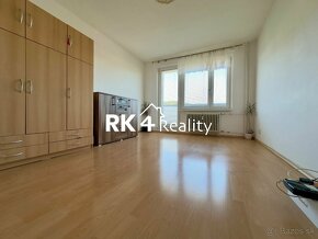 RK4 REALITY - PREDANÝ – 3 izbový byt – dva balkóny - KNM - 2