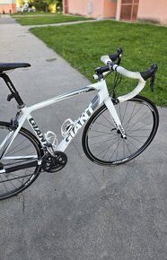 Predám Giant TCR - veľkosť M (Ultegra) - 2