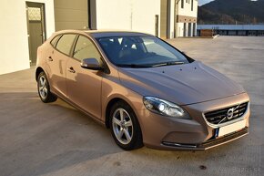 Volvo V40 1.5 benzín, automat - 2