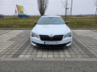 Škoda Superb Combi 2.0 TSI 4x4 Sportline DSG - 2