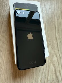 iPhone SE 2020 - 2