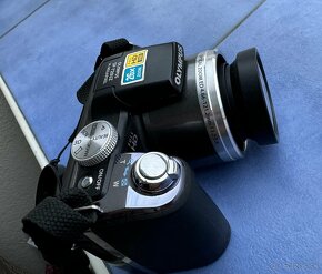 Olympus SP-720UZ - 2