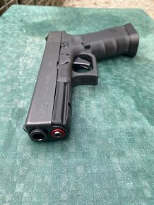 Glock 17 - 2