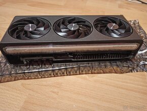 SAPPHIRE NITRO+ AMD Radeon RX 7900 XTX Vapor-X 24G - 2