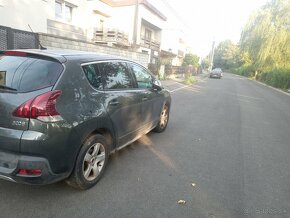 Predám Peugeot 3008 r.v.2016 60 000 km - 2