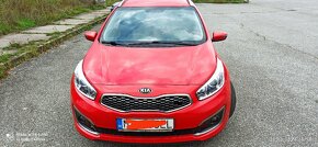 KIA Ceed SW 1.6 benzín 1 Majiteľ NAVIGACIA rok 12/2017 - 2