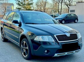 Škoda Octavia Scout 2.0 TDI 4x4 2008 TAŽNÉ XENONY VÝHŘEV - 2