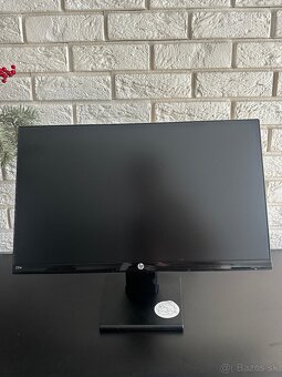 Predám LCD monitor HP 22 W - 2