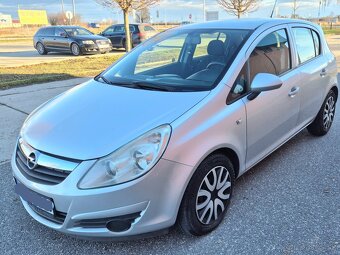 Predám Opel Corsa D 1.0 12v 44kw Ecotec r.v.2009 - 2