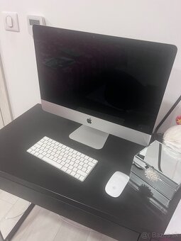 Apple iMac 21,5” (Late 2015) - 2