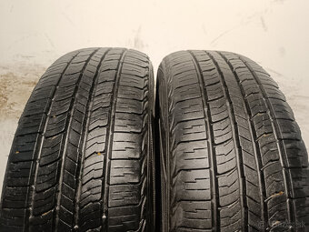 225/65 R17 Letné pneumatiky Kumho Road Venture 2 kusy - 2