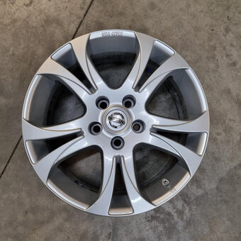 NISSAN disky 5x114.3 R17 7J ET40 - 2