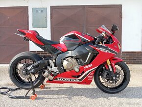 Honda CBR 1000rr - 2