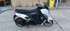 Yamaha N max - 2